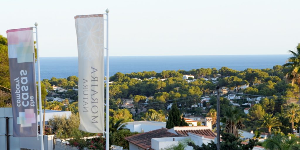 Grabación de evento inmobiliario para la promoción de villas de lujo Moraira Natura en Moraira, Alicante